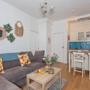 Cute - 1bd Near Centre - Leith Walk Apartment