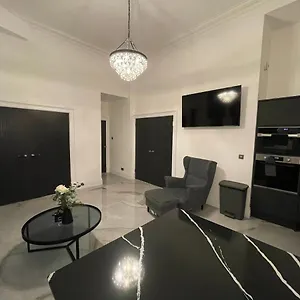 Royal Mile 2bedroom Apartment